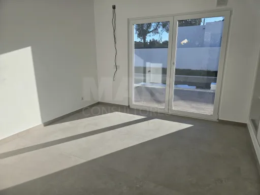Moradia nova com piscina | Caldas da Rainha