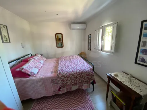 Quintinha com 4 Quartos e Jardim em Campo Redondo, Colos,  Odemira