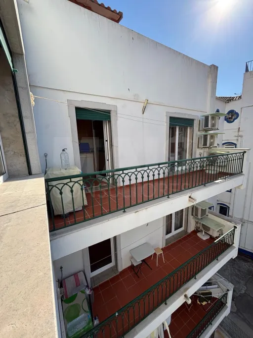 Predio com licença AL - Albufeira centro