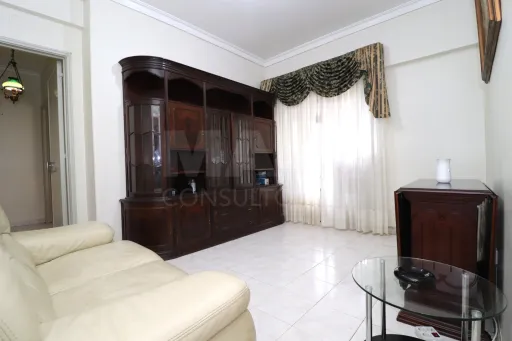 Apartamento T2 no Lumiar a 5 minutos do Metro