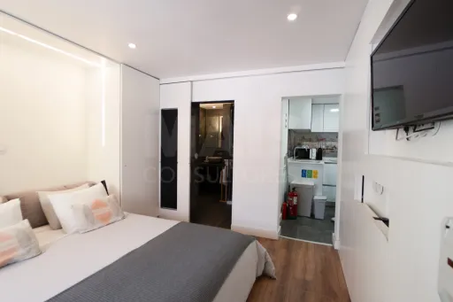 Studio apartment in Bica - Fully refurbished