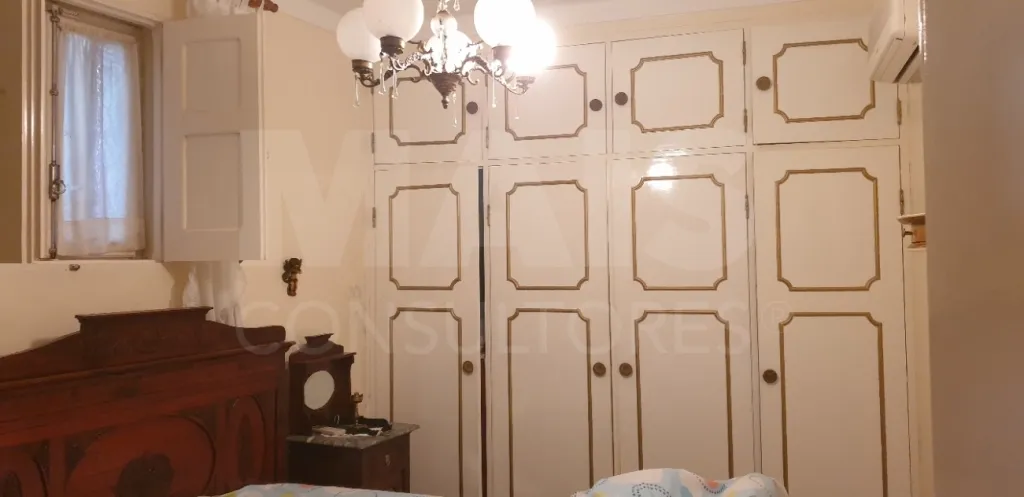 Moradia V 4 + Armazém + Casa Térrea de 45m2 em CASAIS ROMEIROS Santarém