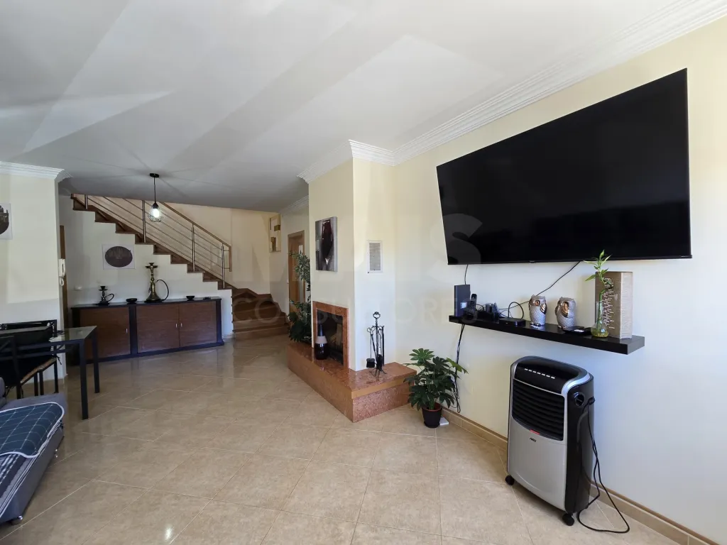 Moradia V3 em Condomínio Privado na Ericeira