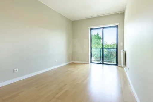 Apartamento T3 + Box