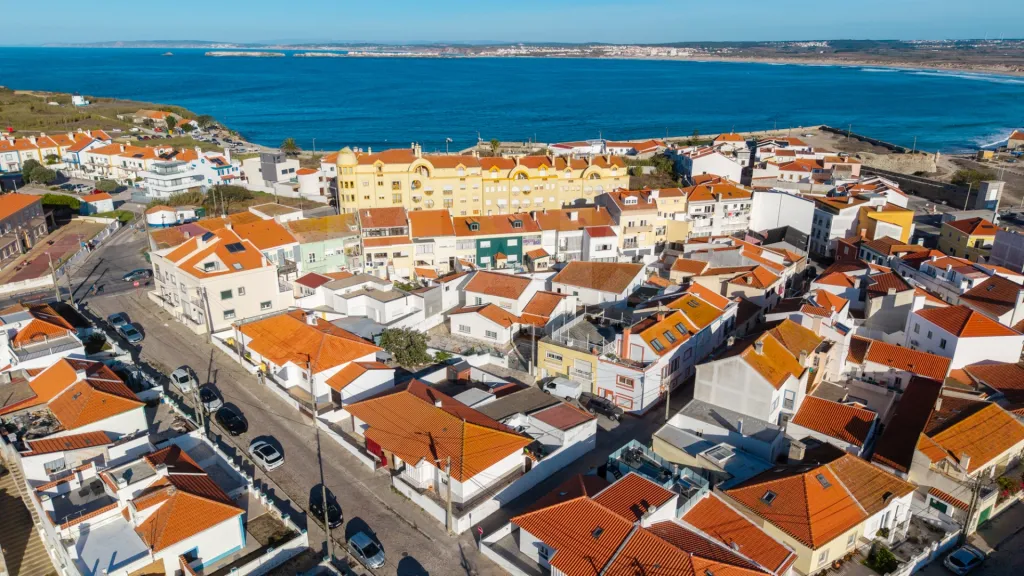 Moradia T5 com garagem de 150 m2 em Peniche
