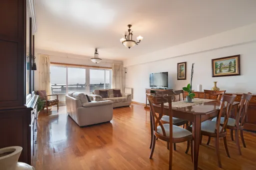 3 bedroom apartment in Algés