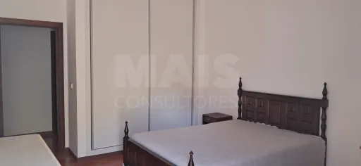 Moradia V2+1 isolada em Sítio das Lombas