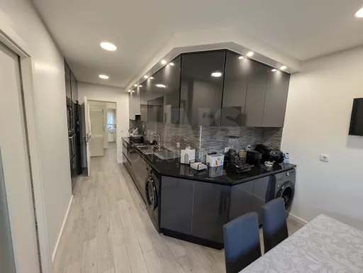 Arruda, 3 bedrooms with balconies, garage and storage room