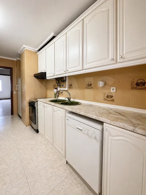 Apartamento T3 Olaias - Vista rio e garagem