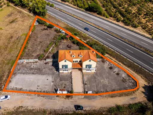 Moradia T3 inserida num terreno com 2516m2