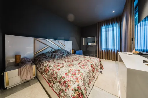 Prestigioso apartamento T2 com Piscina Privada e Jacuzzi