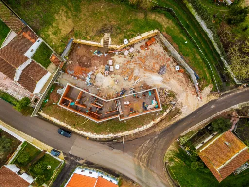 Moradia Térrea em construção na Torre, Caldas da Rainha