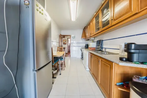 Apartamento T4 no centro das Caldas da Rainha