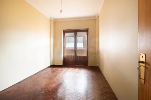 Apartamento T4  em paço de Arcos