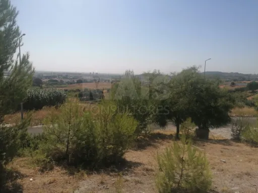 Terreno Urbano Em Alenquer
