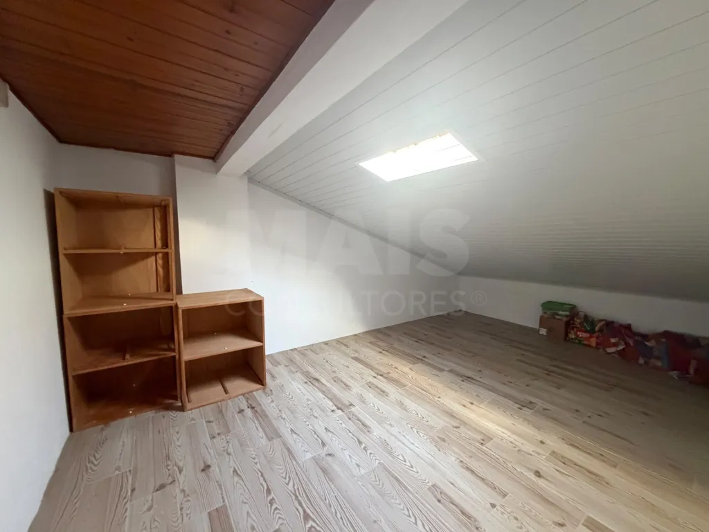 Apartamento T3 com suite e arrecadação em prédio com elevador