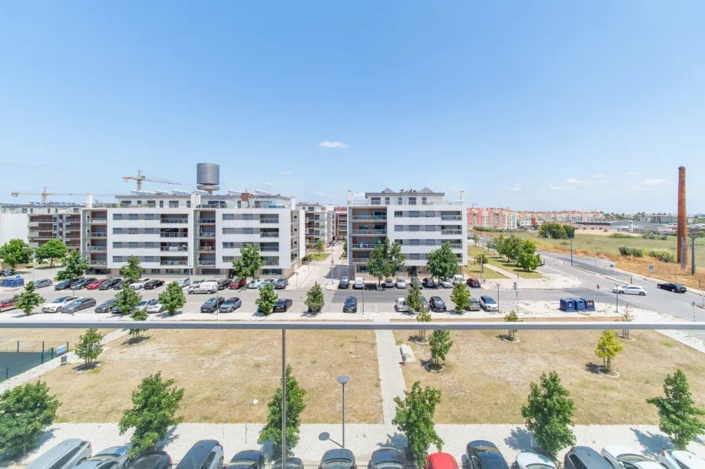T4 Duplex com Vista Panorâmica sobre o Rio Tejo e Lisboa | Montijo