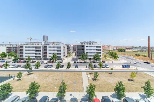 T4 Duplex com Vista Panorâmica sobre o Rio Tejo e Lisboa | Montijo