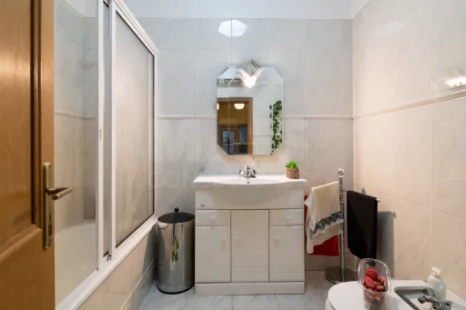 1 bedroom apartment in the center of Benfica