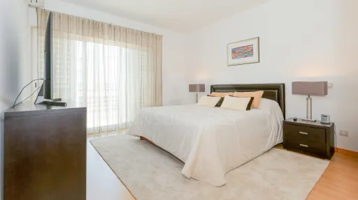 Moradia T3 de Luxo na Marina de Lagos