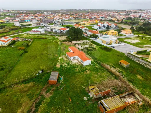 4 Bedroom Single Storey House with Large Areas and Excellent Sun Exposure - Ferrel