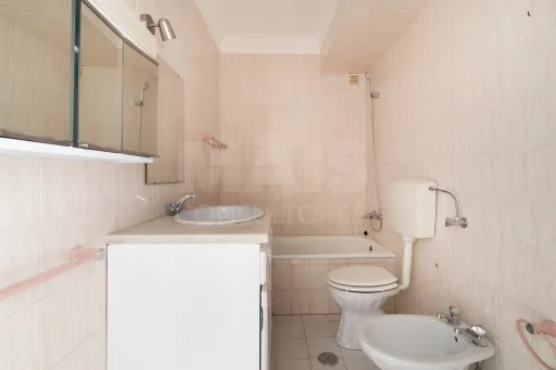 T1 em São João das Lampas Com Parqueamento