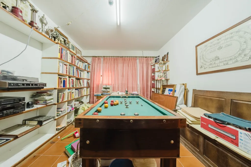 Propriedade única, a apenas 2 km de Alcobaça, com mais de 30.000 m² de terreno