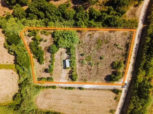 Terreno com Projeto Aprovado para Empreendimento Turístico na Lourinhã