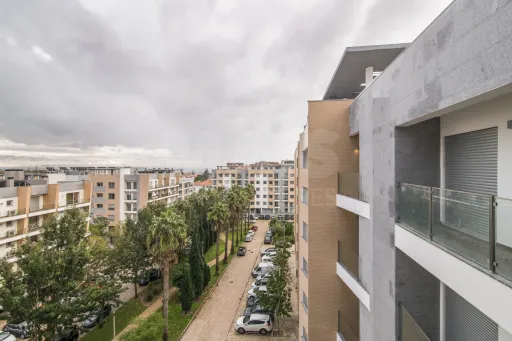 T3 em Carcavelos