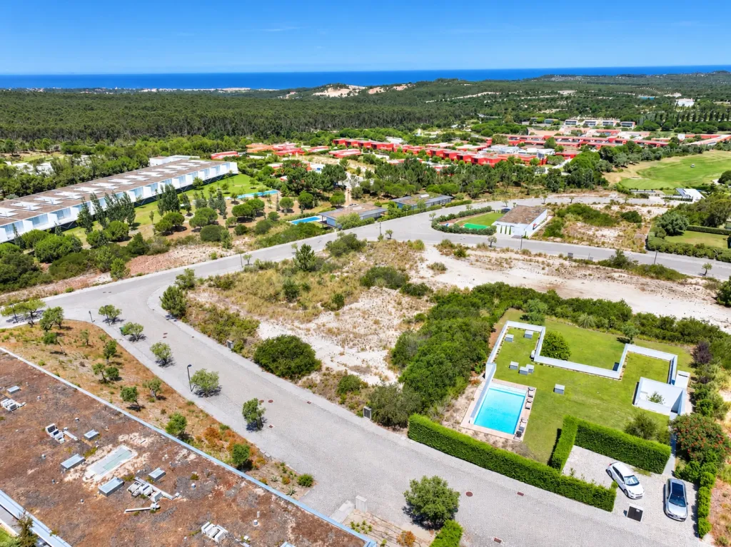 Lote Premium no Bom Sucesso Resort c/ Projeto Aprovado e Assinado por Souto Moura