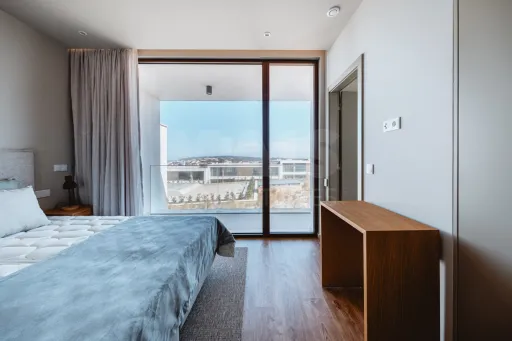 Moradia Geminada T3 Duplex – TownHouse