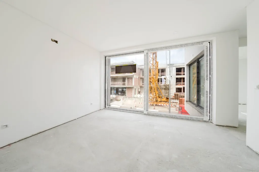 Modern New 3 Bedroom Villa with Pool in Ferrel