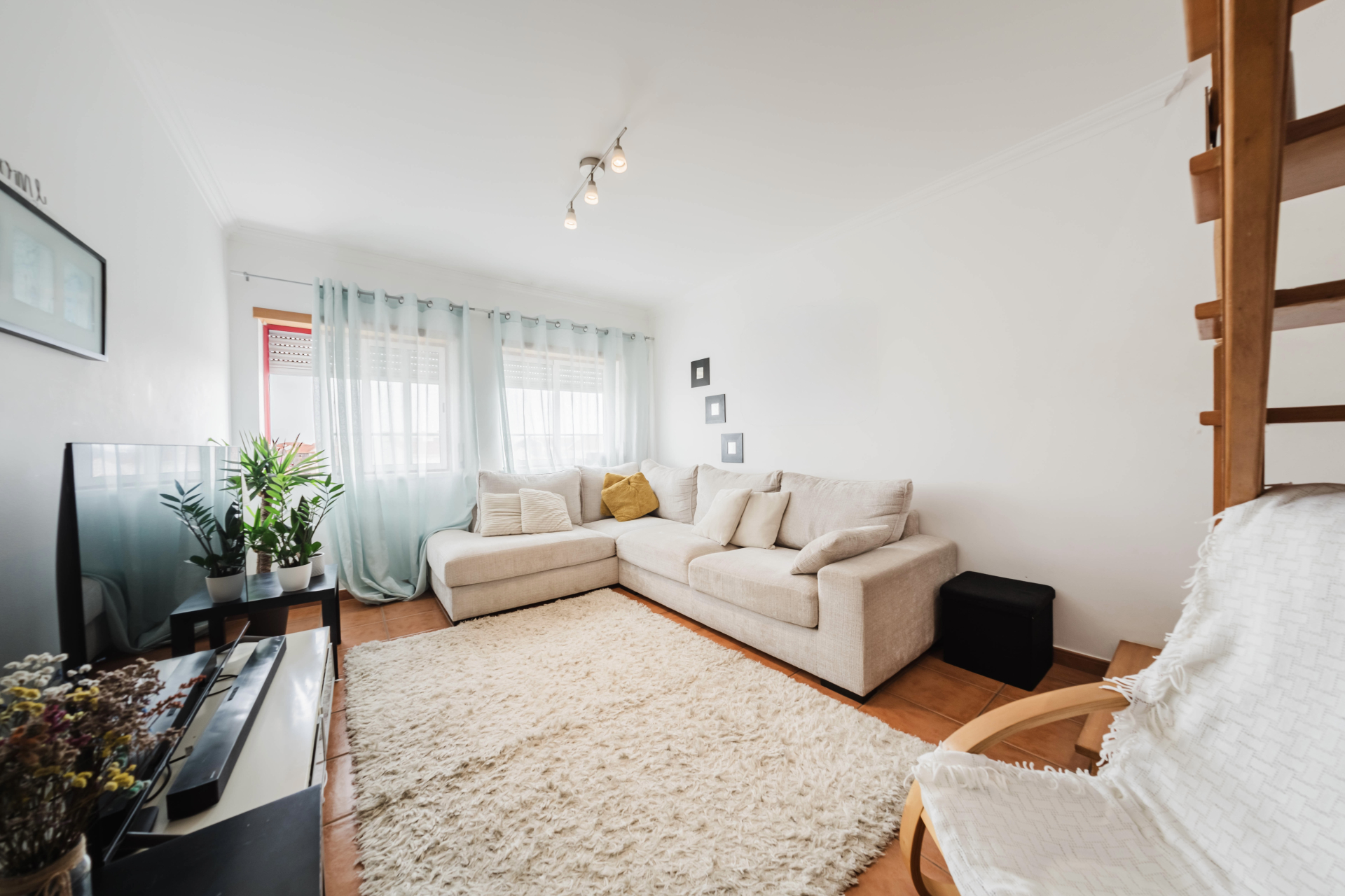 2-Bedroom + 2-Bathroom Duplex in Peniche