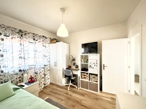Fully renovated 3-bedroom apartment in Samora Correia