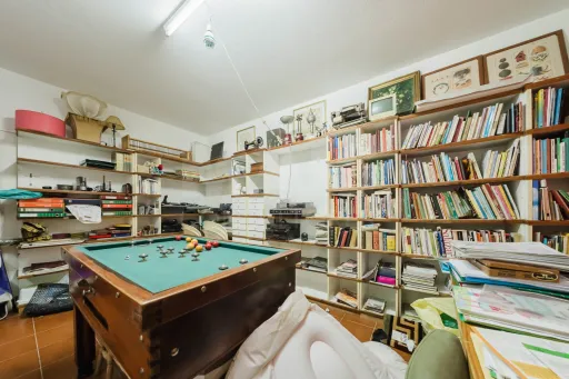 Propriedade única, a apenas 2 km de Alcobaça, com mais de 30.000 m² de terreno