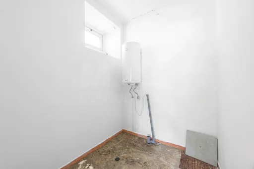 Moradia T6 Remodelada com Vista para a Serra de Montejunto