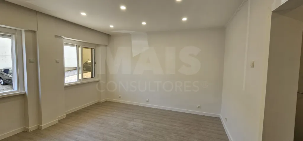T2 Remodelado Damaia de Cima
