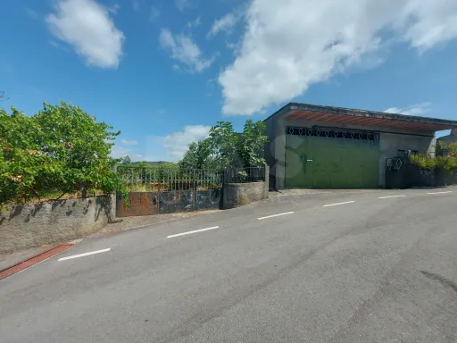 Moradia com Terreno em Fase de Construção Portela da Cerdeira-Côja- Arganil.