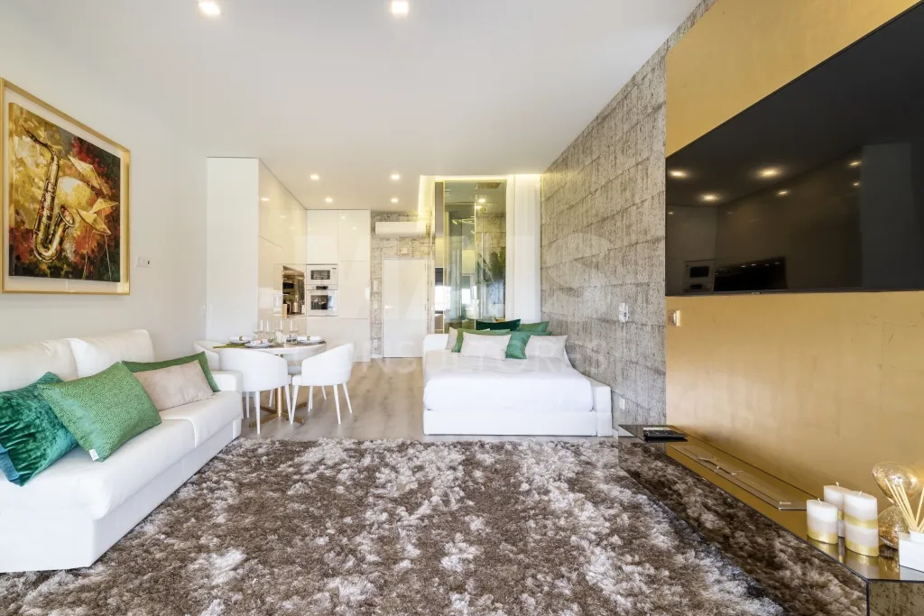 Loft in Estoril | Next to Casino and Beach