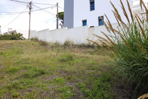 Lote Urbano na Apelação para Moradia.