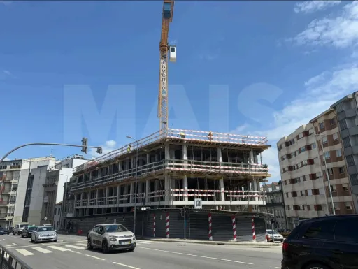 Apartamento T3 NOVO com Terraço Privativo – Bonfim (Fração D, Rés-do-chão)