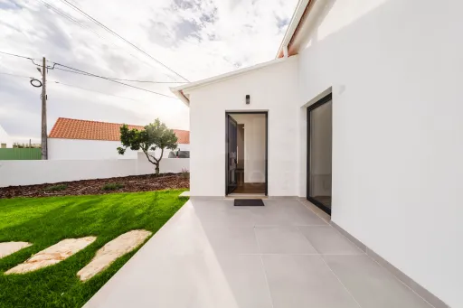 Moradia com Jardim a 3 minutos de São Martinho do Porto