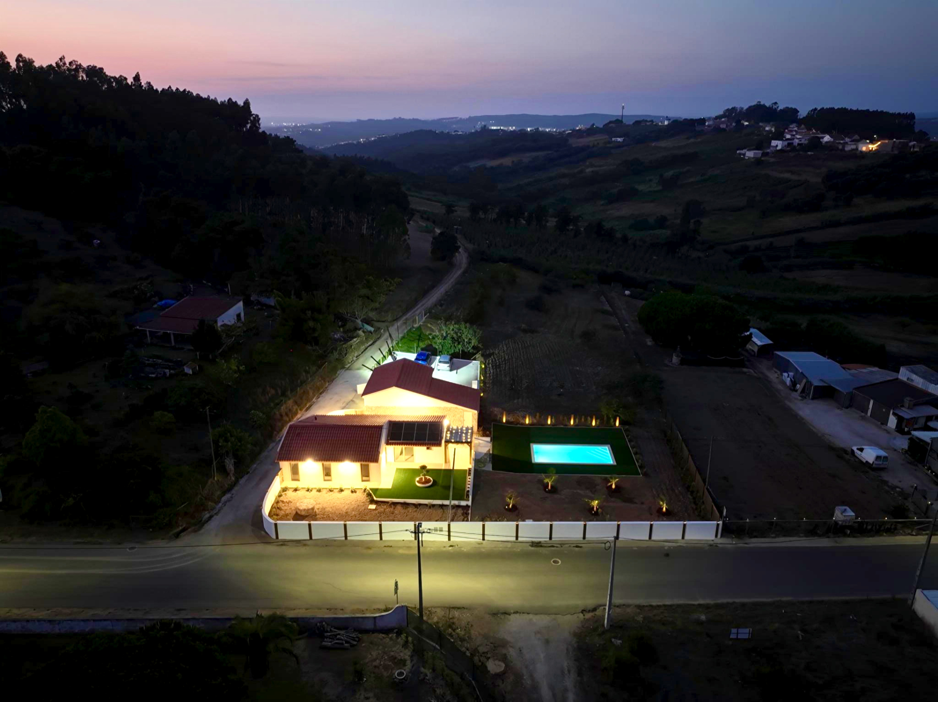 Single-Story 2-Bedroom + 1 House with Pool, Outbuilding, and 3,476 m² Lot | Comfort, Privacy, and Quality of Life