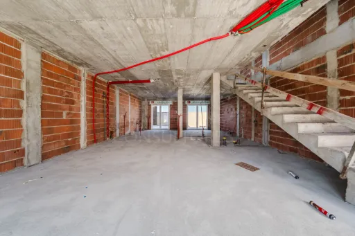 Moradia T3+1, Garagem, Espaço Exterior e Varanda Panorâmica e uma vista