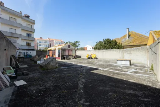 Trespasse de Espaço Comercial/ Pastelaria em Peniche