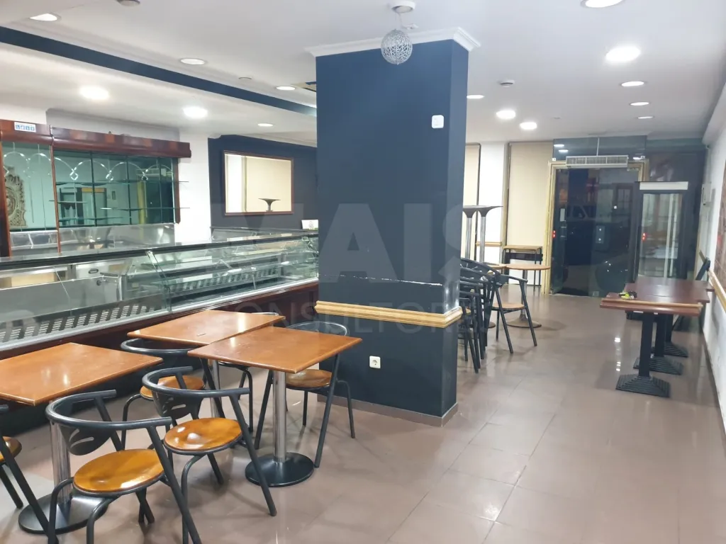 Espaço Comercial no centro das Caldas da Rainha com 150m2