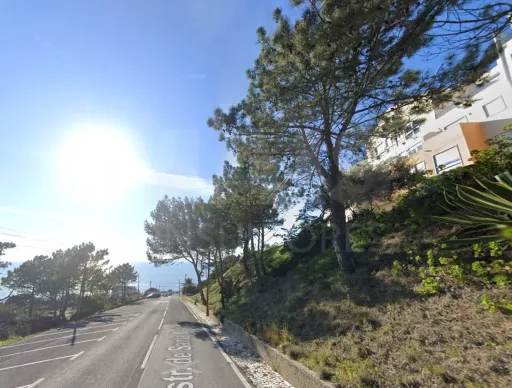 T1 400 meters from Magoito beach with parking