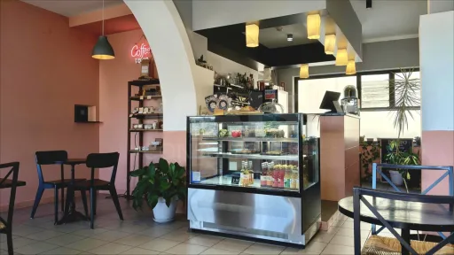 Trespasse | Rest. / Café em Pleno Funcionamento (Centro - Lourinhã)