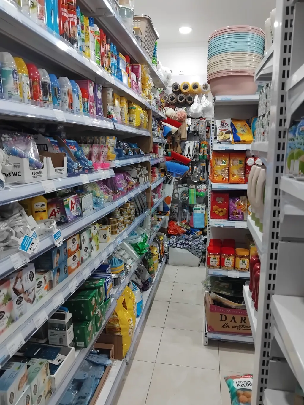 Trespasse de supermercado em Rio de Mouro