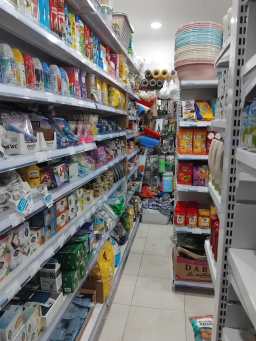 Trespasse de supermercado em Rio de Mouro